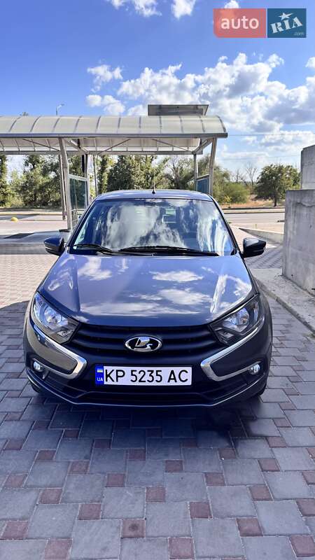 ВАЗ / Lada 2190 Granta 2021