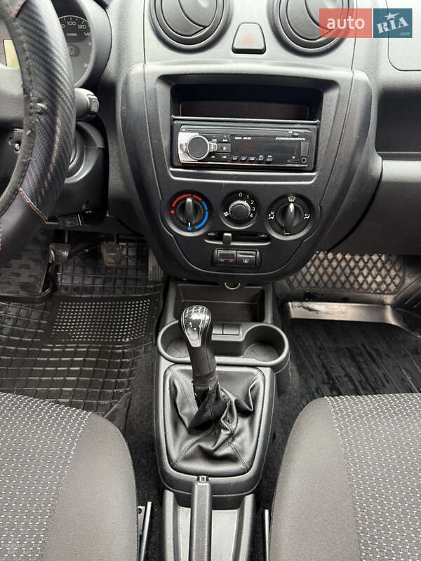 Седан ВАЗ / Lada 2190 Granta 2013 в Сумах фото 33 Седан ВАЗ / Lada 2190 Granta 2013 в Сумах