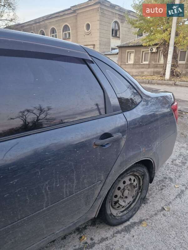 Седан ВАЗ / Lada 2190 Granta 2012 в Харкові фото 4 Седан ВАЗ / Lada 2190 Granta 2012 в Харкові