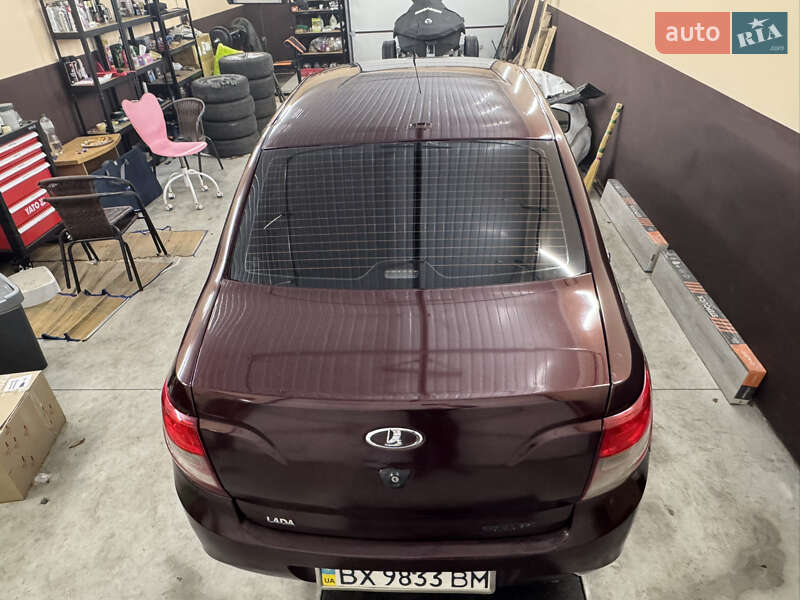 Седан ВАЗ / Lada 2190 Granta 2013 в Бердичеве фото 7 Седан ВАЗ / Lada 2190 Granta 2013 в Бердичеве