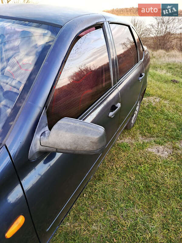 Седан ВАЗ / Lada 2190 Granta 2012 в Яготині