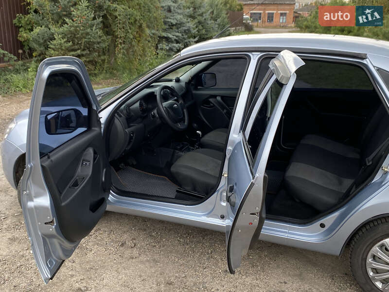 Седан ВАЗ / Lada 2190 Granta 2014 в Ахтырке фото 9 Седан ВАЗ / Lada 2190 Granta 2014 в Ахтырке