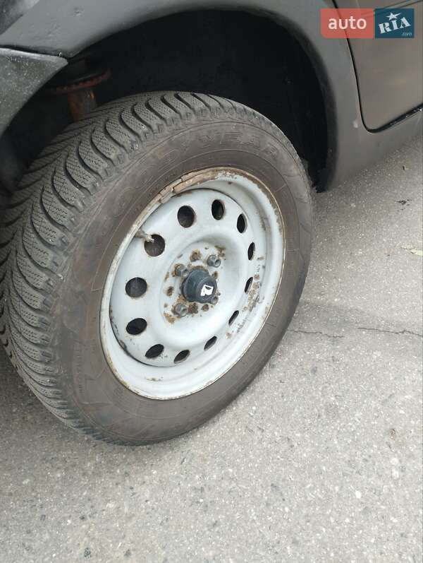 Седан ВАЗ / Lada 2190 Granta 2012 в Запорожье фото 32 Седан ВАЗ / Lada 2190 Granta 2012 в Запорожье