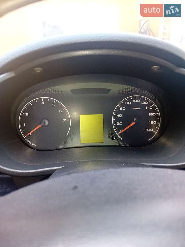 Седан ВАЗ / Lada 2190 Granta 2014 в Виноградове