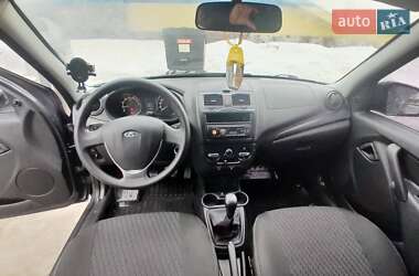 Седан ВАЗ / Lada 2190 Granta 2020 в Киеве