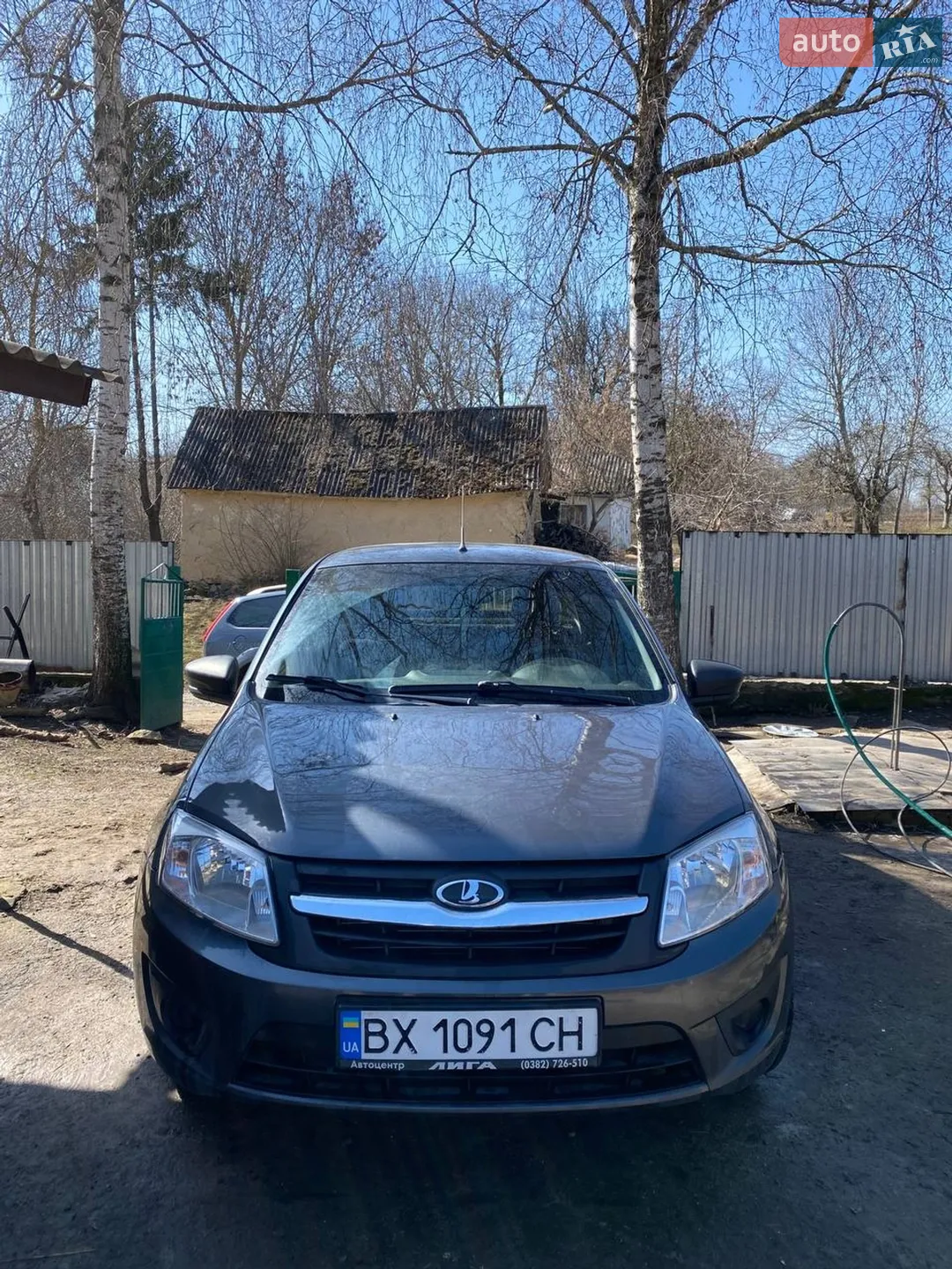 ВАЗ / Lada 2190 Granta 2017