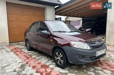 Седан ВАЗ 2190 Granta 2012 в Надворной