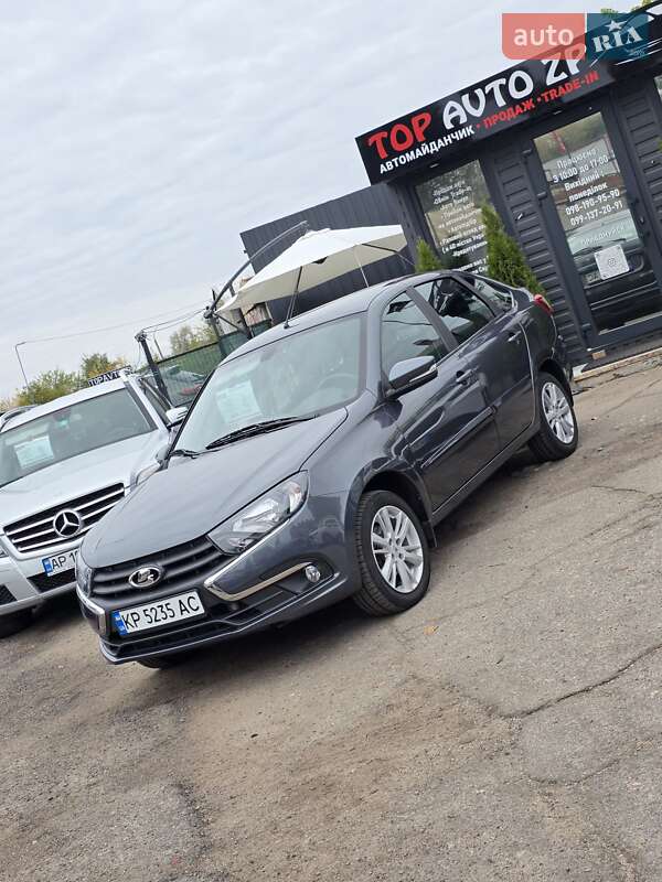 Хэтчбек ВАЗ / Lada 2192 Granta 2021 в Запорожье фото Хэтчбек ВАЗ / Lada 2192 Granta 2021 в Запорожье