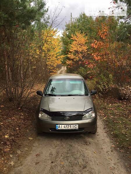 Хэтчбек ВАЗ / Lada 2194 Kalina 2007 в Вишневом