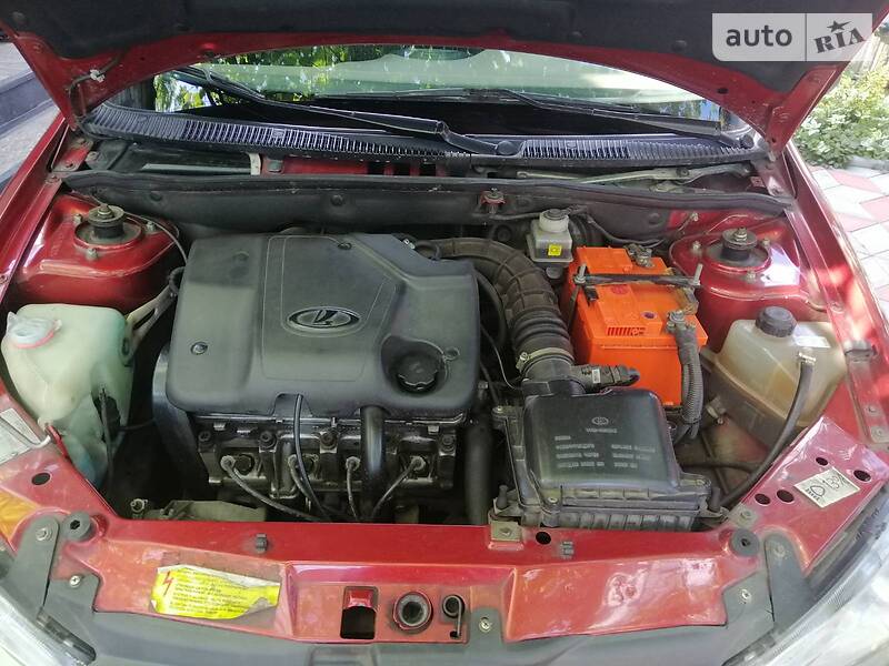 Седан ВАЗ / Lada 2194 Kalina 2007 в Першотравенську