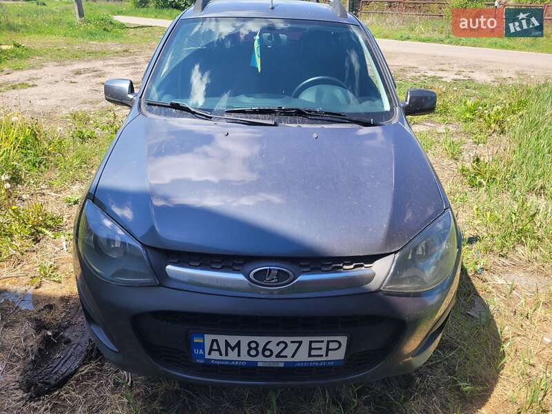 Універсал ВАЗ / Lada 2194 Kalina 2015 в Харкові