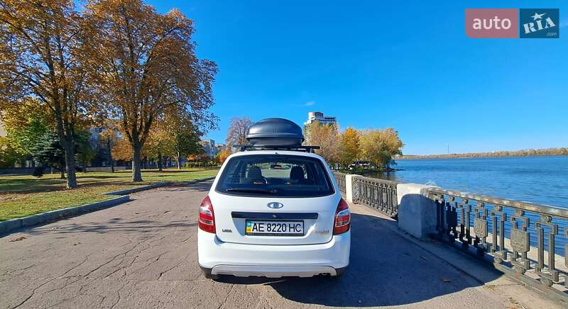 ВАЗ / Lada 2194 Kalina 2015