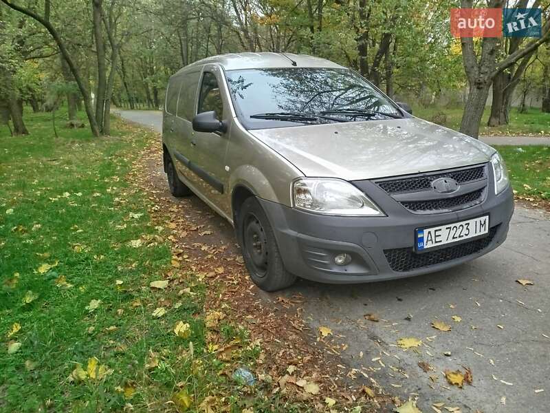 Грузовой фургон ВАЗ / Lada Largus 2017 в Днепре