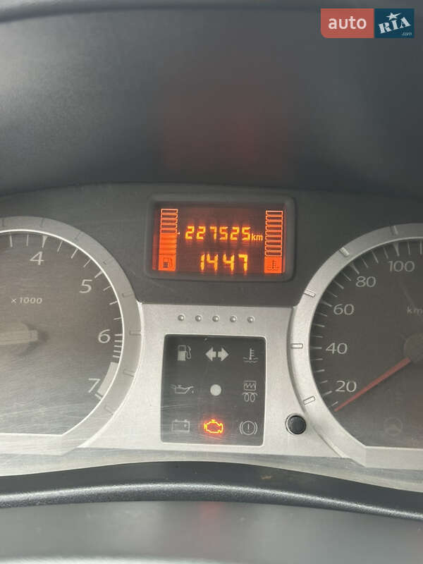 Універсал ВАЗ / Lada Largus 2015 в Лебедині