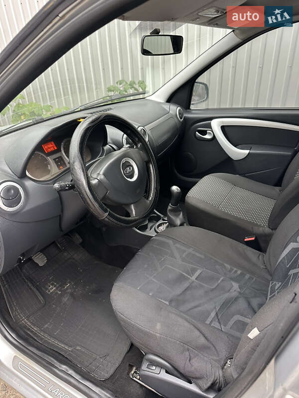 Універсал ВАЗ / Lada Largus 2015 в Лебедині