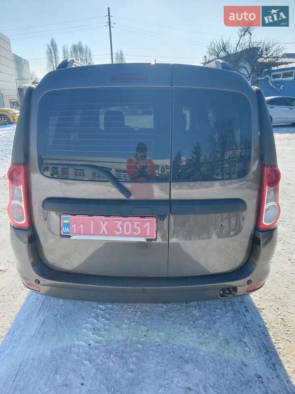 Универсал ВАЗ / Lada Largus 2021 в Киеве