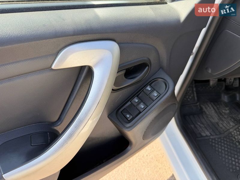 Універсал ВАЗ / Lada Largus 2021 в Дніпрі