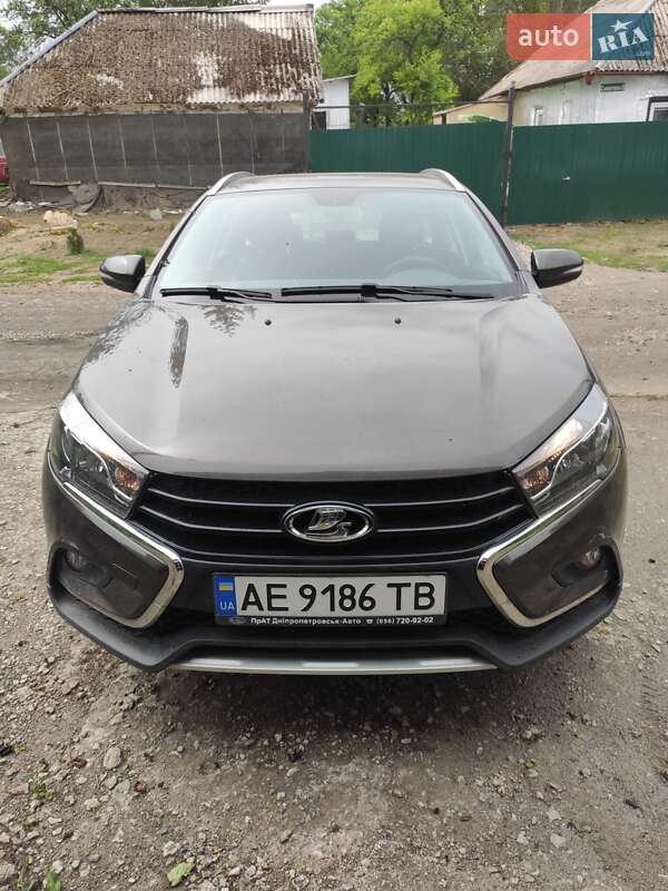 Седан ВАЗ / Lada Vesta Cross 2021 в Голубовке