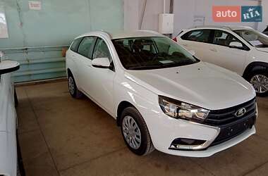 Седан ВАЗ / Lada Vesta 2022 в Черкасах