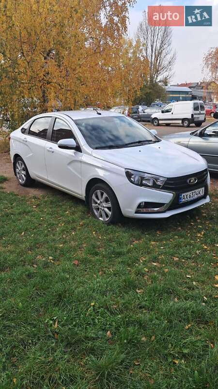 Седан ВАЗ / Lada Vesta 2021 в Львові