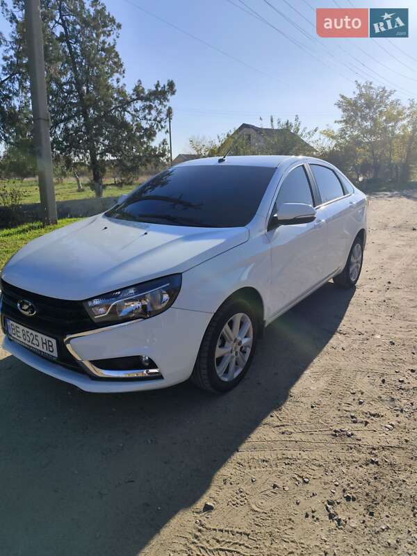 Седан ВАЗ / Lada Vesta 2021 в Вознесенську
