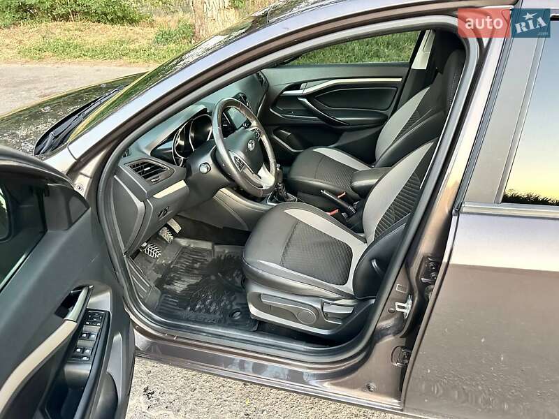 Седан ВАЗ / Lada Vesta 2021 в Дніпрі