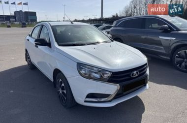 Седан ВАЗ Vesta 2020 в Рава-Русской