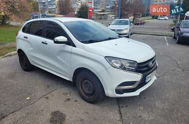 Хэтчбек ВАЗ XRay 2018 в 