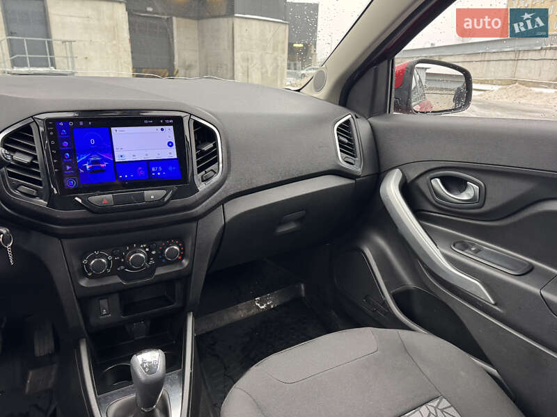 Хэтчбек ВАЗ / Lada XRay 2019 в Киеве фото 26 Хэтчбек ВАЗ / Lada XRay 2019 в Киеве