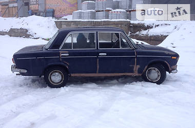 Седан ВАЗ 2103 1977 в Ровно