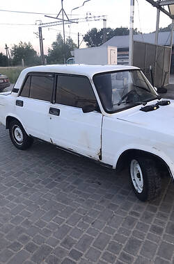 Седан ВАЗ 2105 1985 в Пустомытах