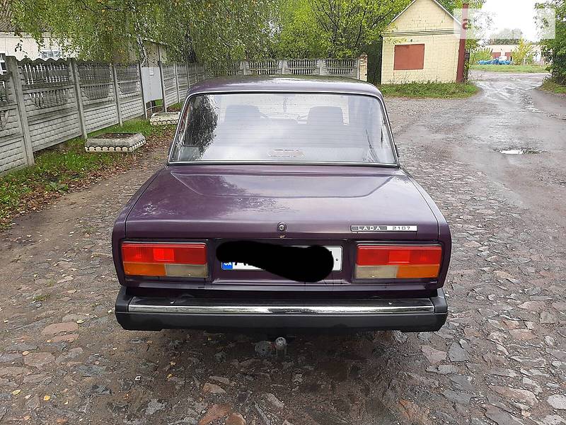 ВАЗ 2107