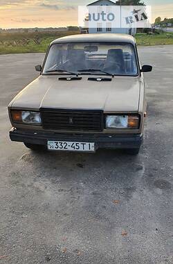 Седан ВАЗ 2107 1986 в Тернополі