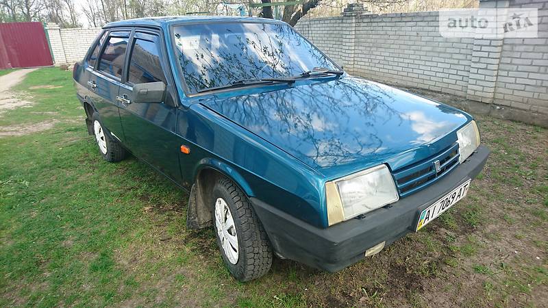 Lada (ВАЗ) 21099 2001 года