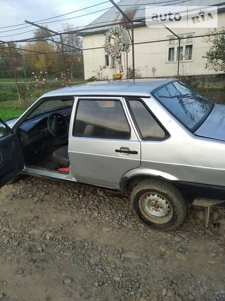 ВАЗ 21099
