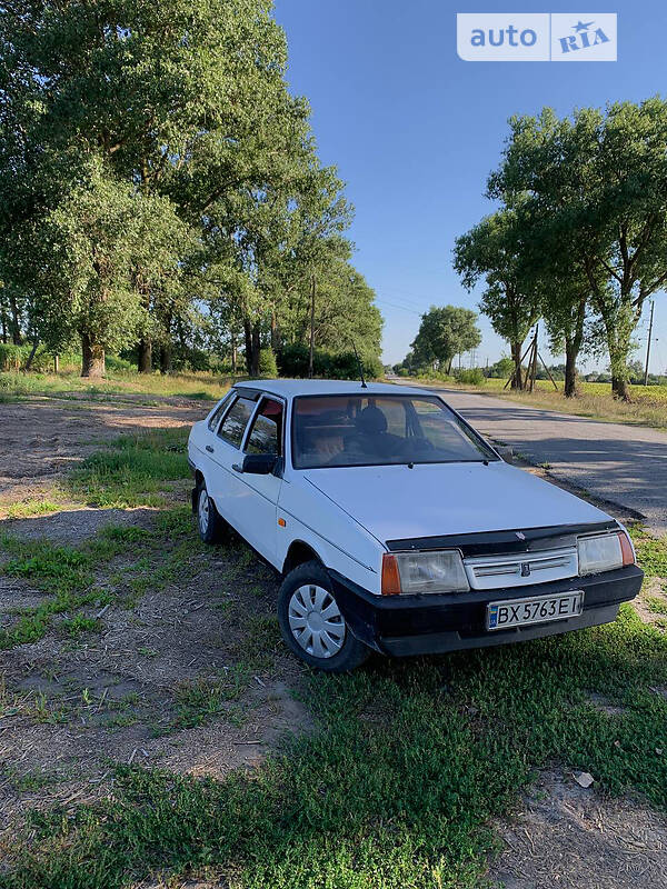 ВАЗ 21099