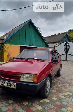 Хэтчбек ВАЗ 2109 1992 в Каменец-Подольском