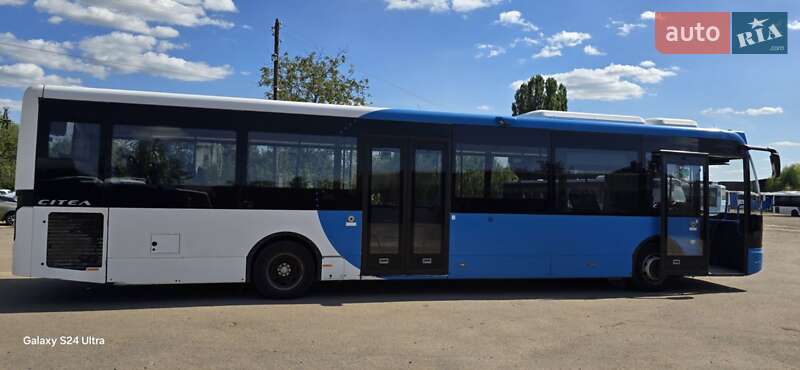 Городской автобус VDL Citea 2012 в Луцке