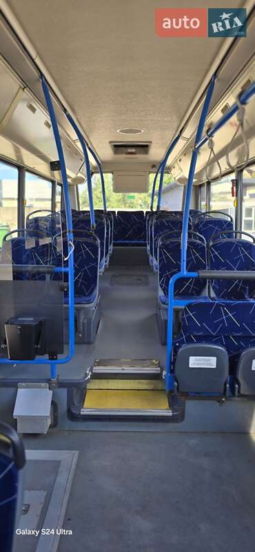 Городской автобус VDL Citea 2012 в Луцке