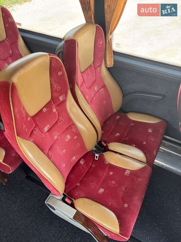 Туристический / Междугородний автобус VDL Futura FHD2 2012 в Луцке