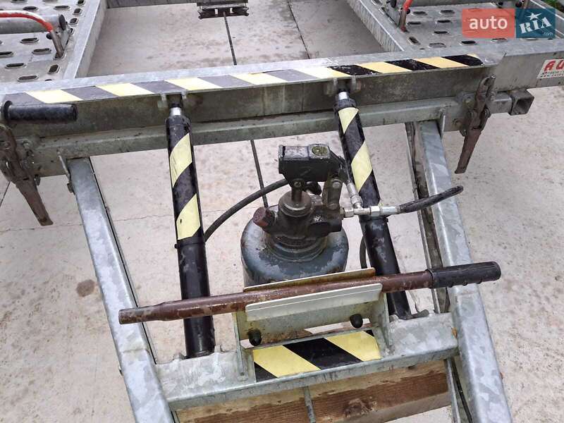 Лафет Veles Paladin 2015 в Ужгороді фото 7 Лафет Veles Paladin 2015 в Ужгороді