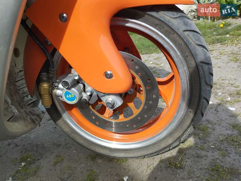 Мопеды Verucci VC 2004 в Рава-Русской фото 3 Мопеды Verucci VC 2004 в Рава-Русской