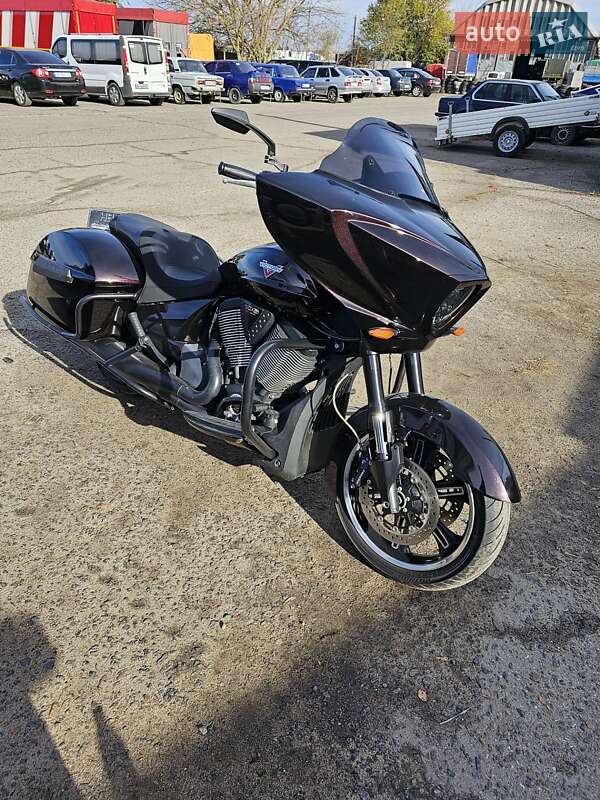 Мотоцикл Круизер Victory Cross Country Tour 2015 в Одессе