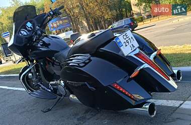 Мотоцикл Круизер Victory Cross Country 2015 в 
