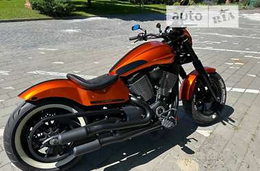 Мотоцикл Круизер Victory Judge 2012 в 