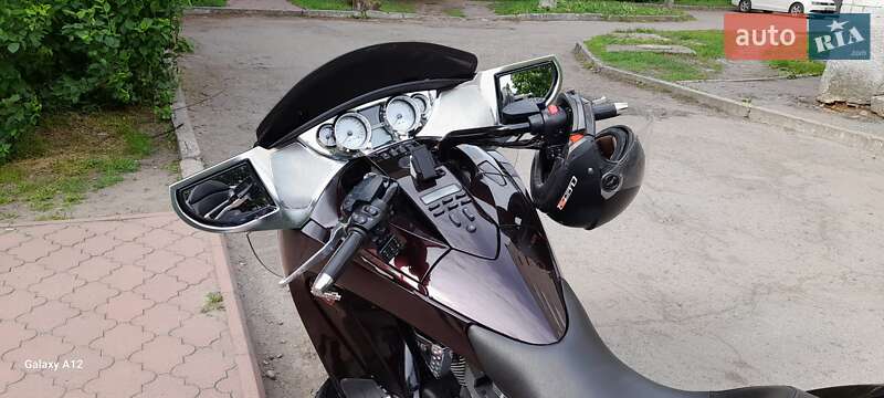 Мотоцикл Круизер Victory Vision Tour 2015 в Павлограде