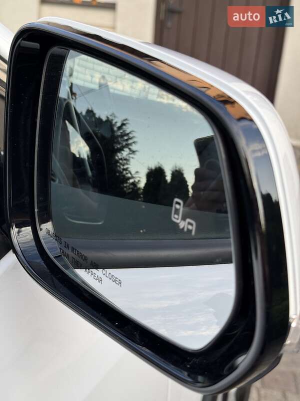 Внедорожник / Кроссовер VinFast VF-8 2022 в Киеве