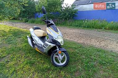 Скутер Viper 150 2013 в 