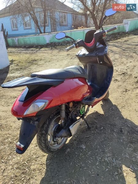 Максі-скутер Viper 150 2004 в Джурині