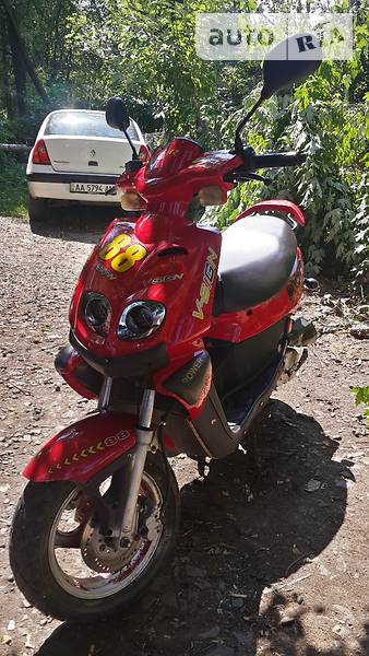 Скутер Viper Booster 2013 в Ужгороде